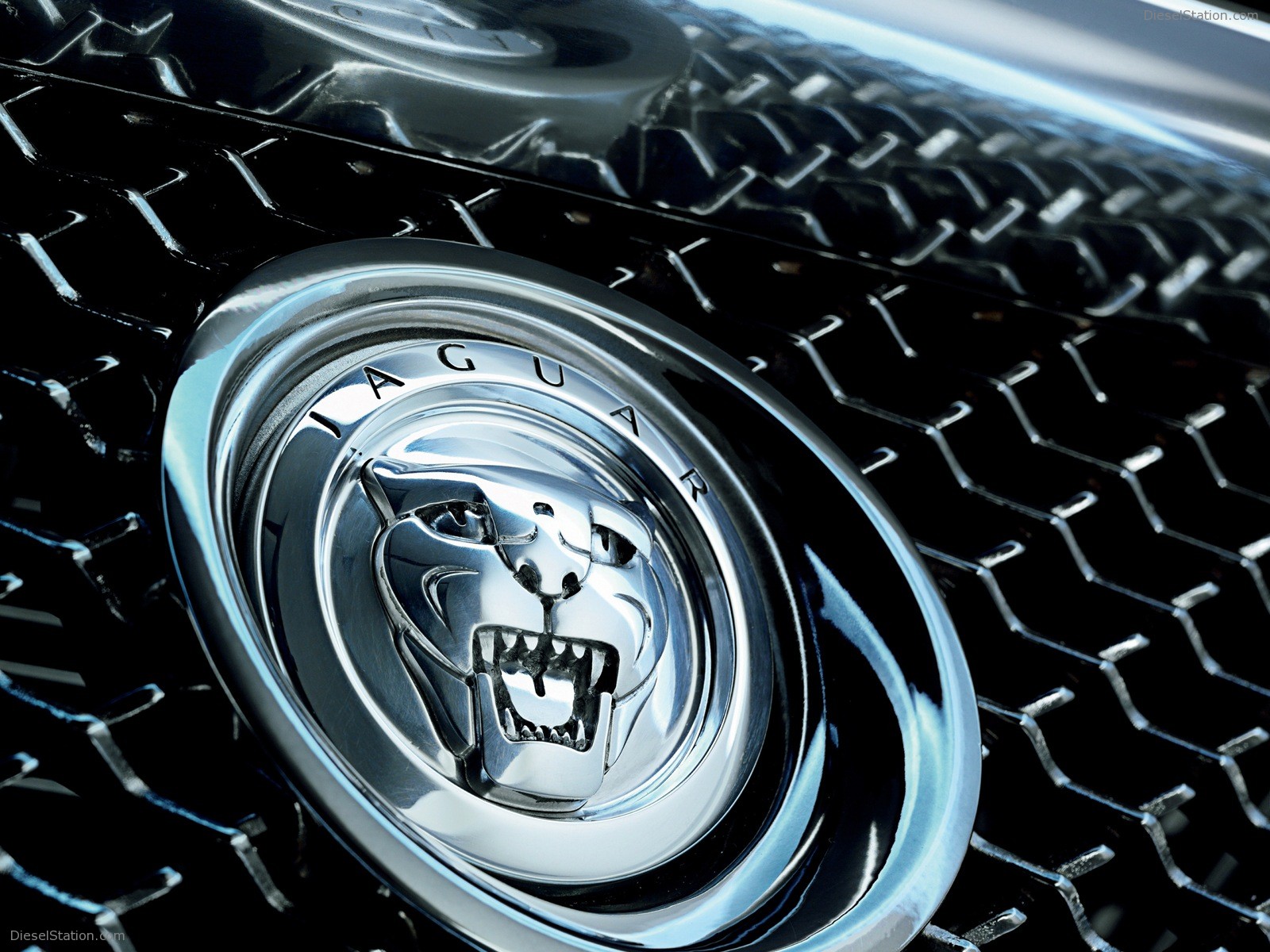 Jaguar XF concept leaked